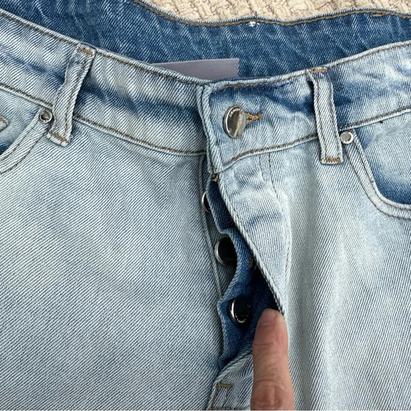 CERNUCCI RELAXED FIT BLEACH
WASH MENS JEANS 34 NEW - Picture 11 of 12